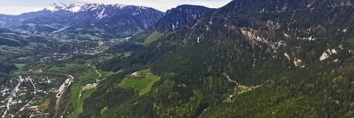 Verortung via Georeferenzierung der Kamera: Aufgenommen in der Nähe von Gemeinde Grafenbach-Sankt Valentin, Österreich in 0 Meter